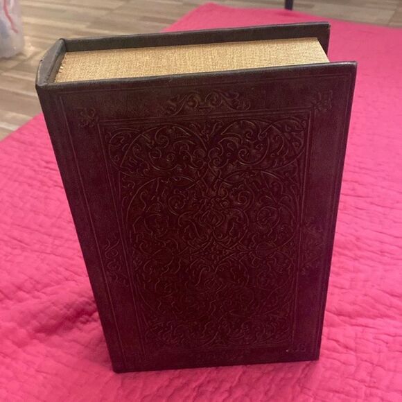 Z Gallerie Elegant Brown book  Decorative Box - Picture 1 of 10